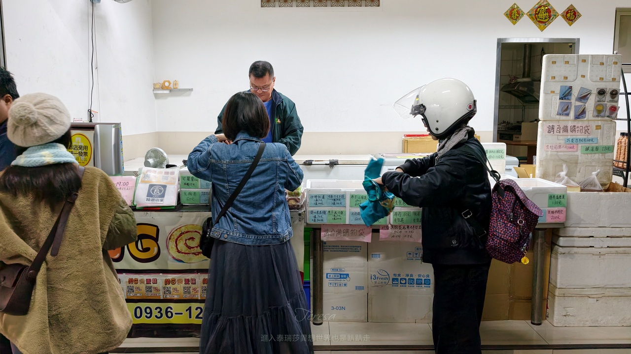 |三重NG蛋糕|三重銅板甜點35元起，外觀NG口味不NG，三重在地人的小確幸~