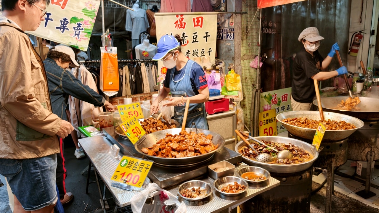 |桃園景點|2026大溪老街必吃13家排隊美食，你吃過幾家？